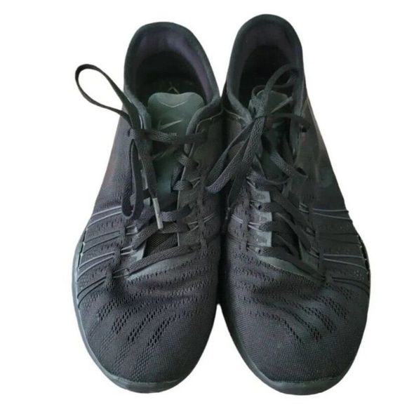 Nike Womens Sneakers Size 8 Free Tr 6 Black - Picture 2 of 6